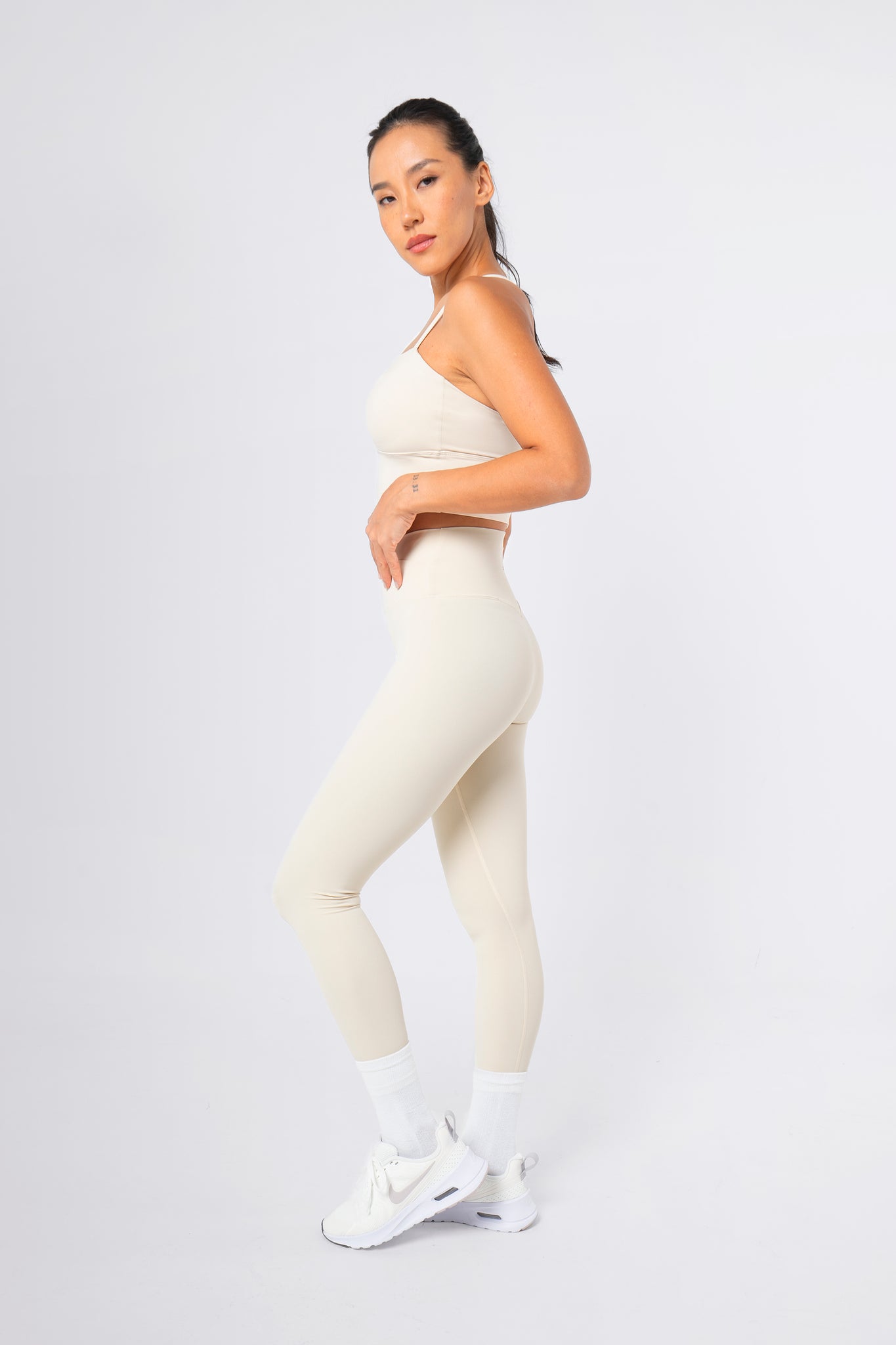 Latitude Crossover Leggings