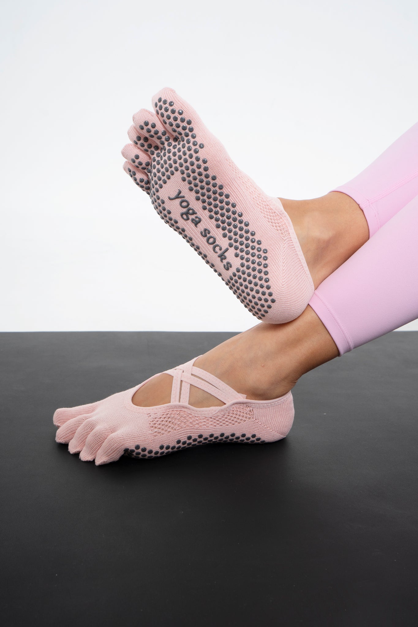 Pointe Full Toe Grip Socks