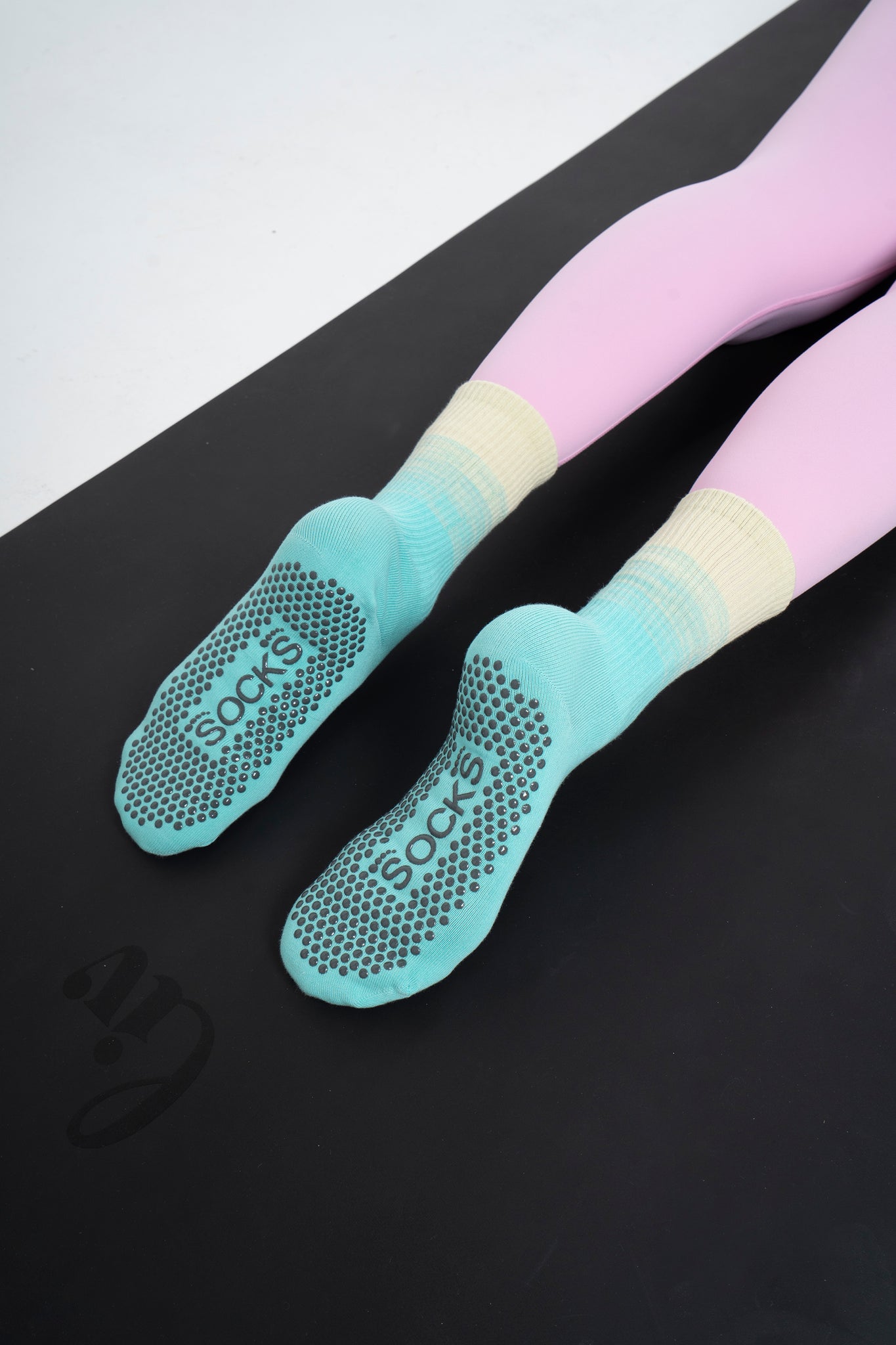 Sorbet Non Slip Grip Socks (2-Pairs)