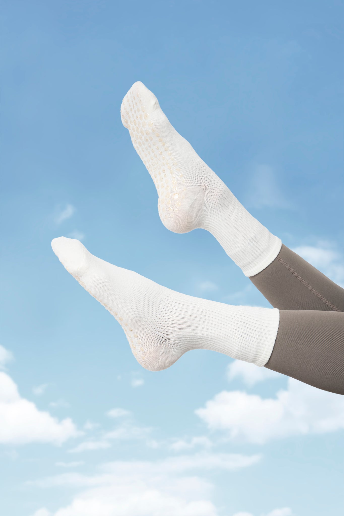 Stride Non Slip Grip Socks