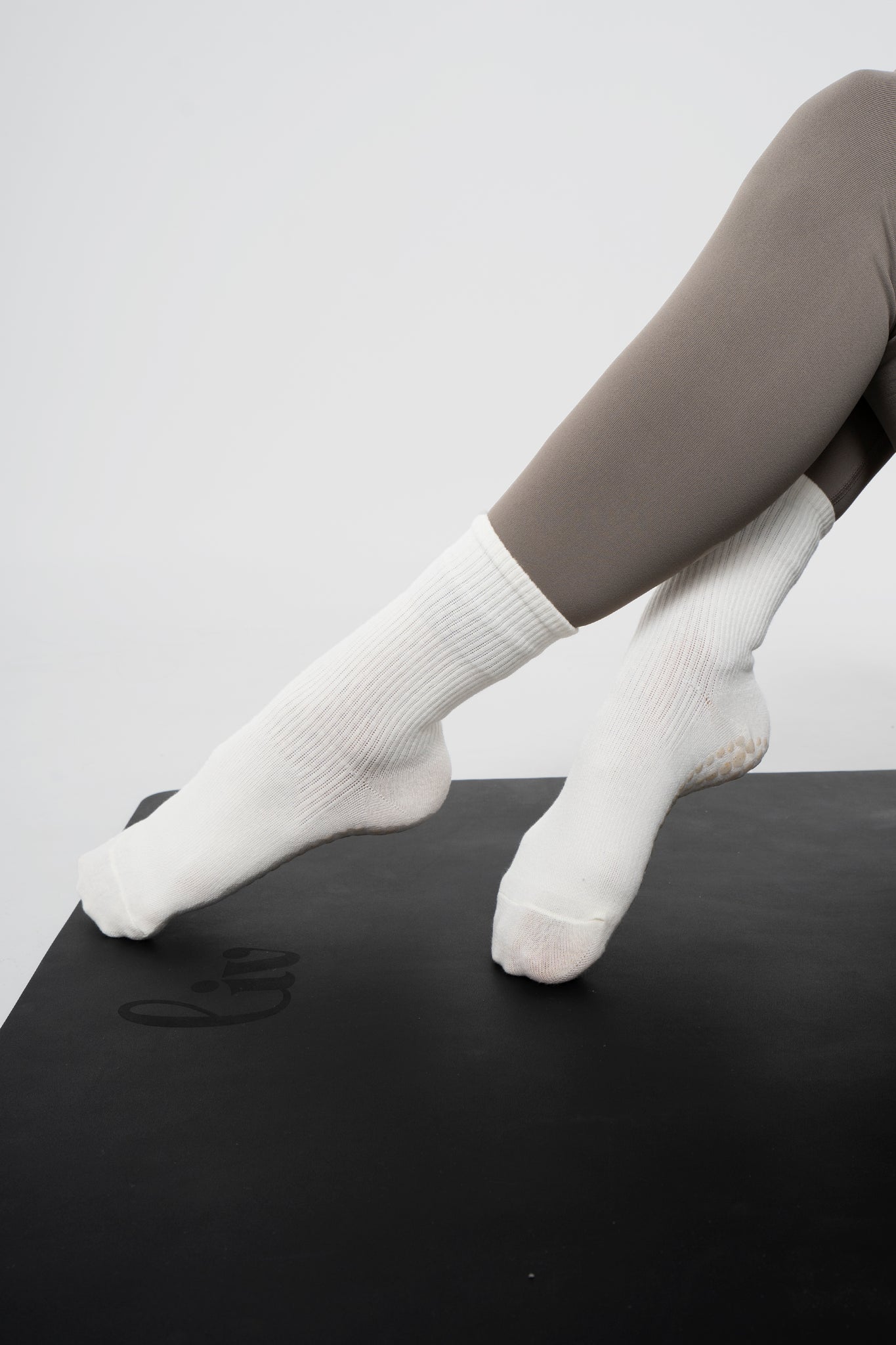 Stride Non Slip Grip Socks