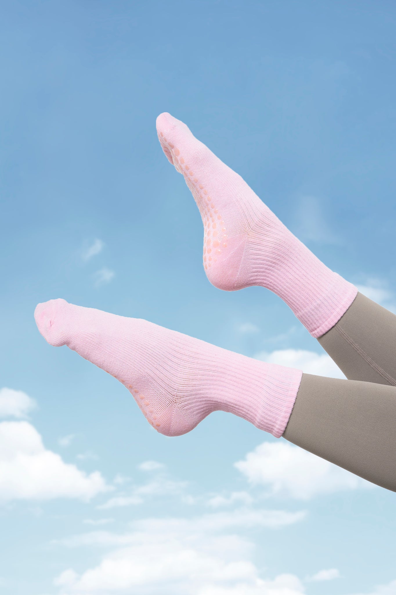 Stride Non Slip Grip Socks