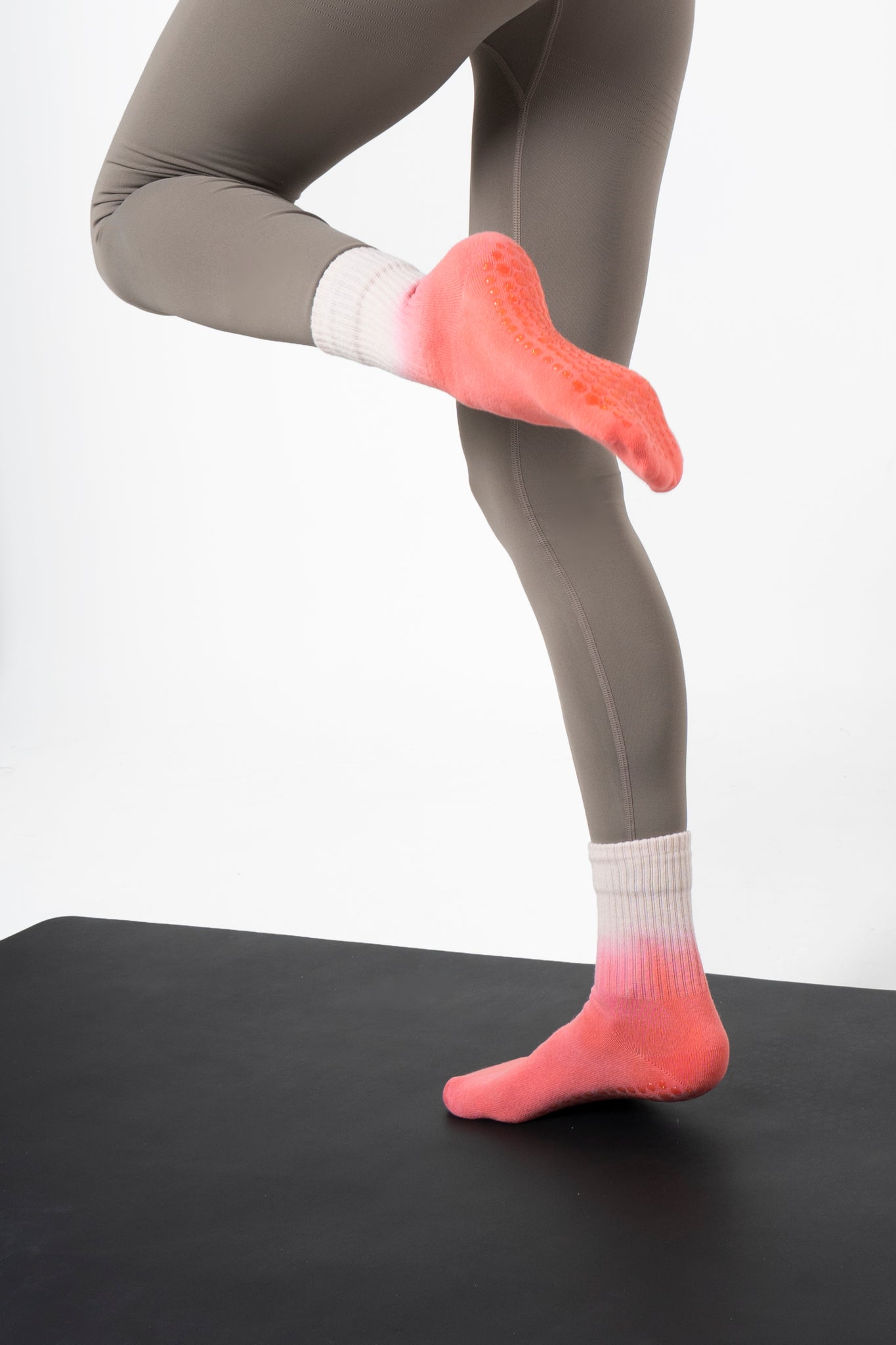 Honey Non Slip Grip Socks (2-Pairs)