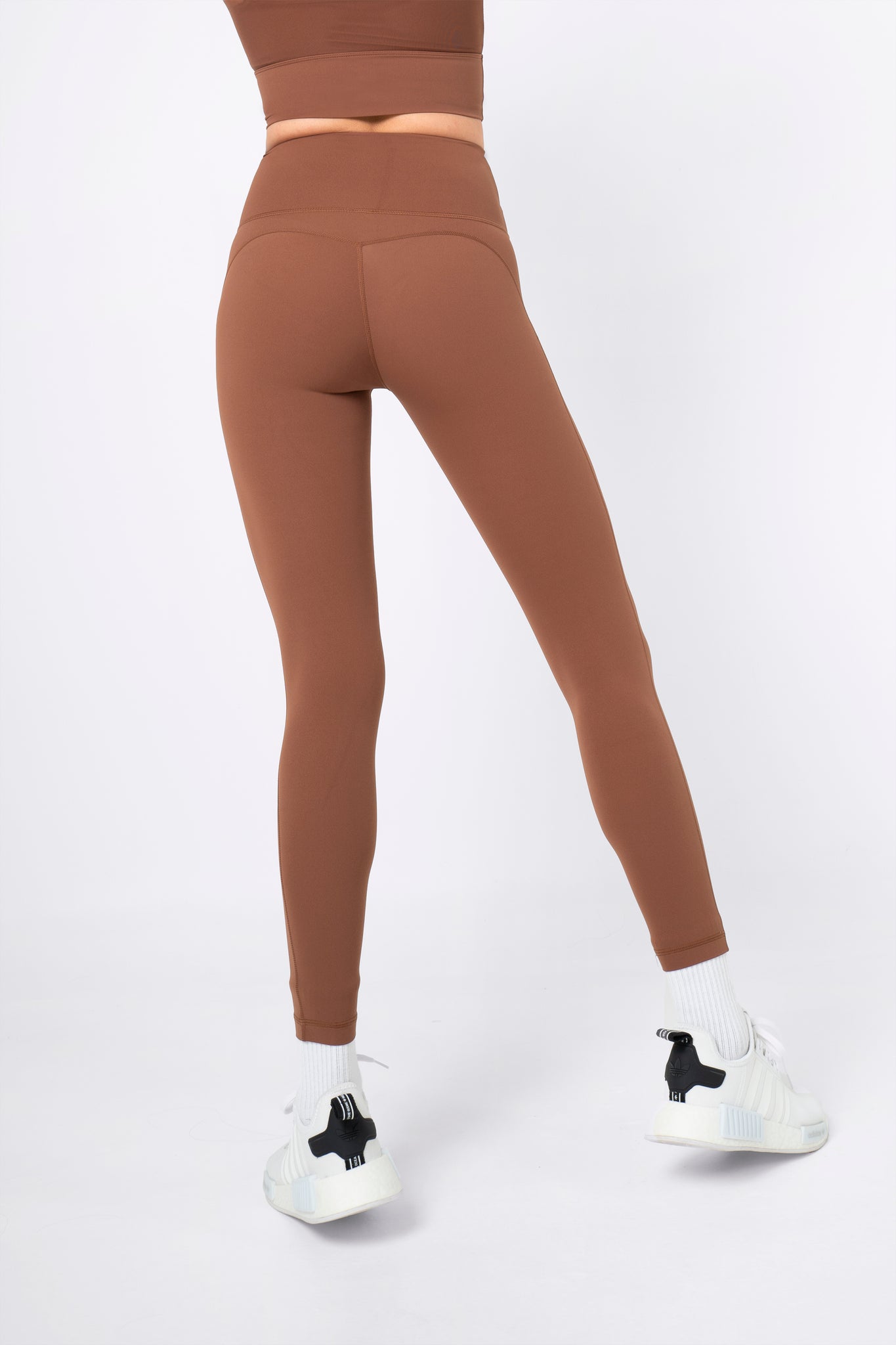 Hot Shot Crossover Pocket Leggings