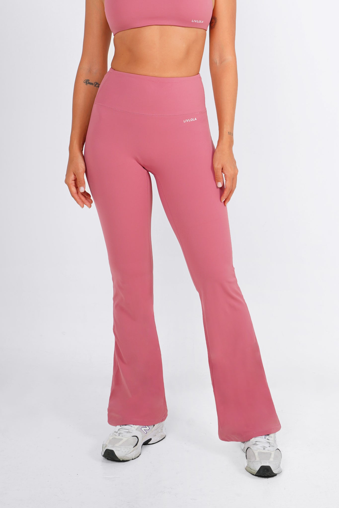 Vogo Athletica Leggings Women's Size Small Pink Stripe Stretch Capri - $13  - From Teresa